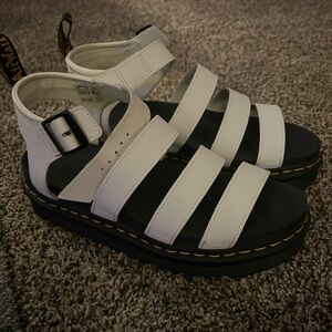 NWOT Doc Martens Blaire Hydro Leather Strap Sandals Size Womens 10